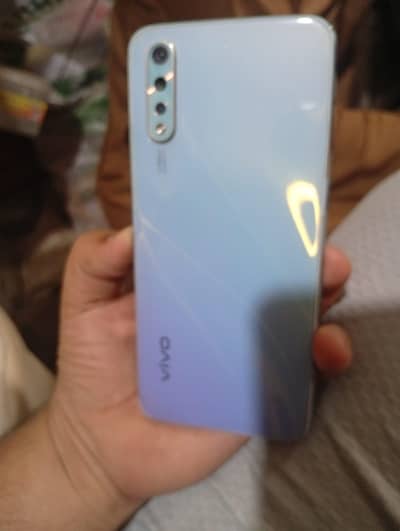 Vivo S1