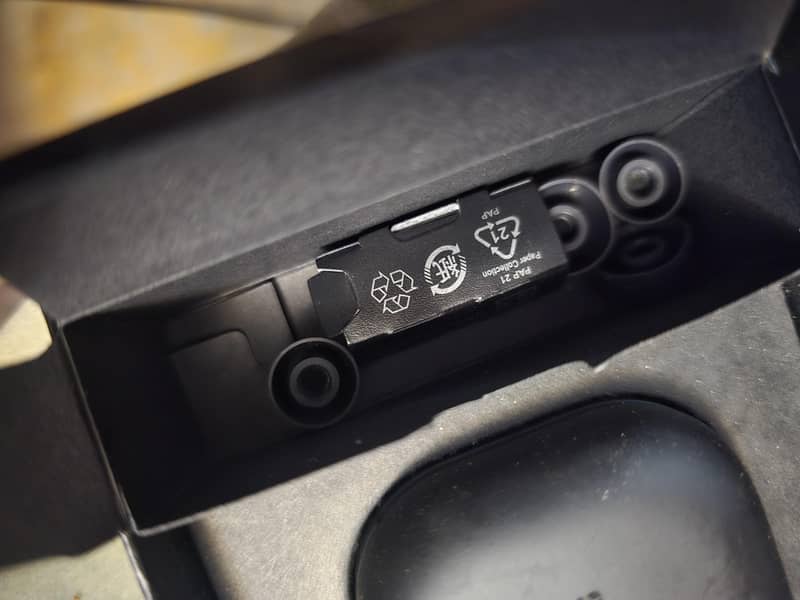 samsung buds 2 pro 12