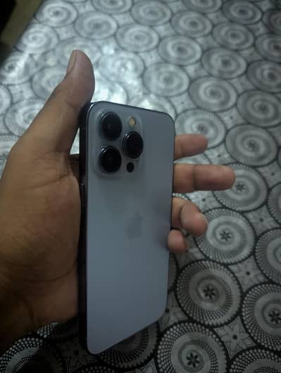 Apple iPhone 13 Pro