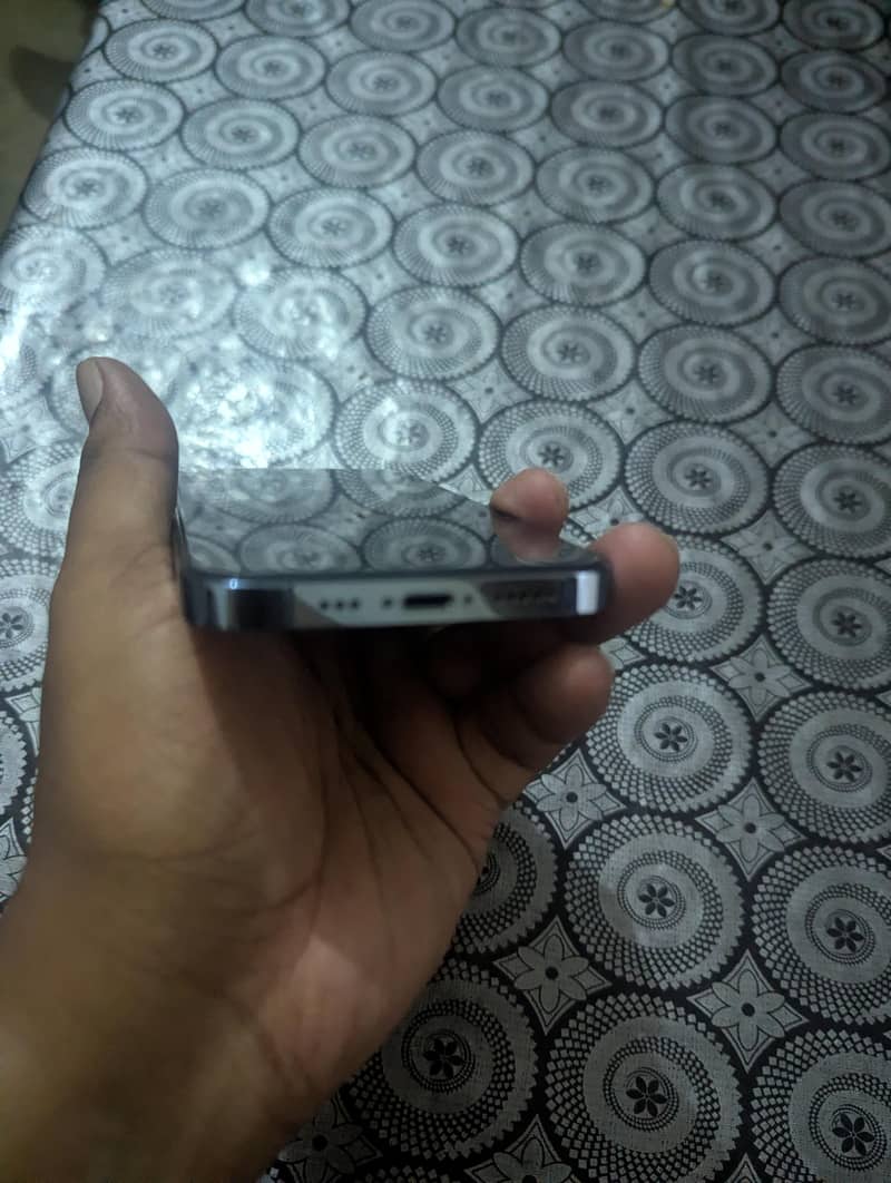 Apple iPhone 13 Pro 5