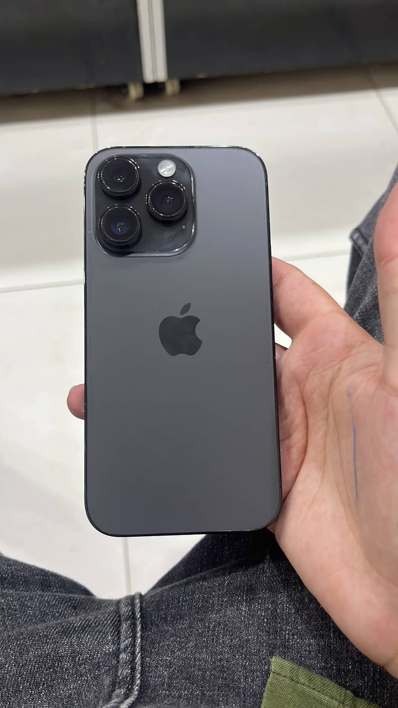 Apple iPhone 14 Pro 4