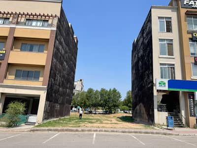 8 Marla Mein Expressway Facing Plot For Sale In Bahria Town Islamabad Phase 7 Spring North