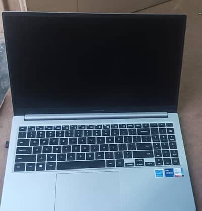 Samsung Galaxy Book NP750TDA (2021) 4GB Graphics Card Dedicated