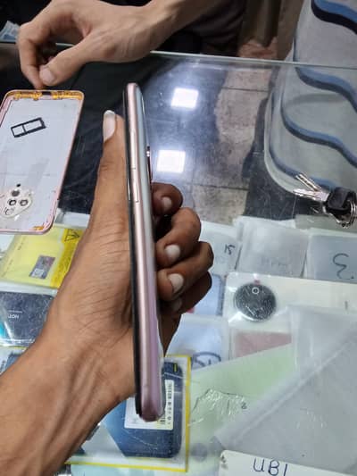 Vivo Y51 128 gb ha all ok
