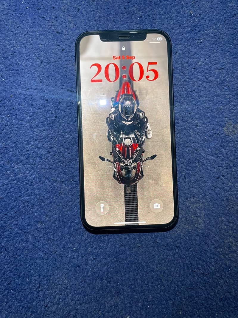 Apple iPhone 12 2
