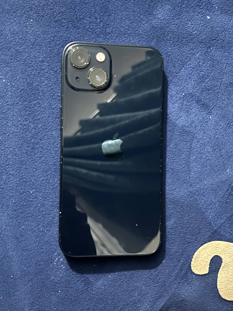 Apple iPhone 13 2