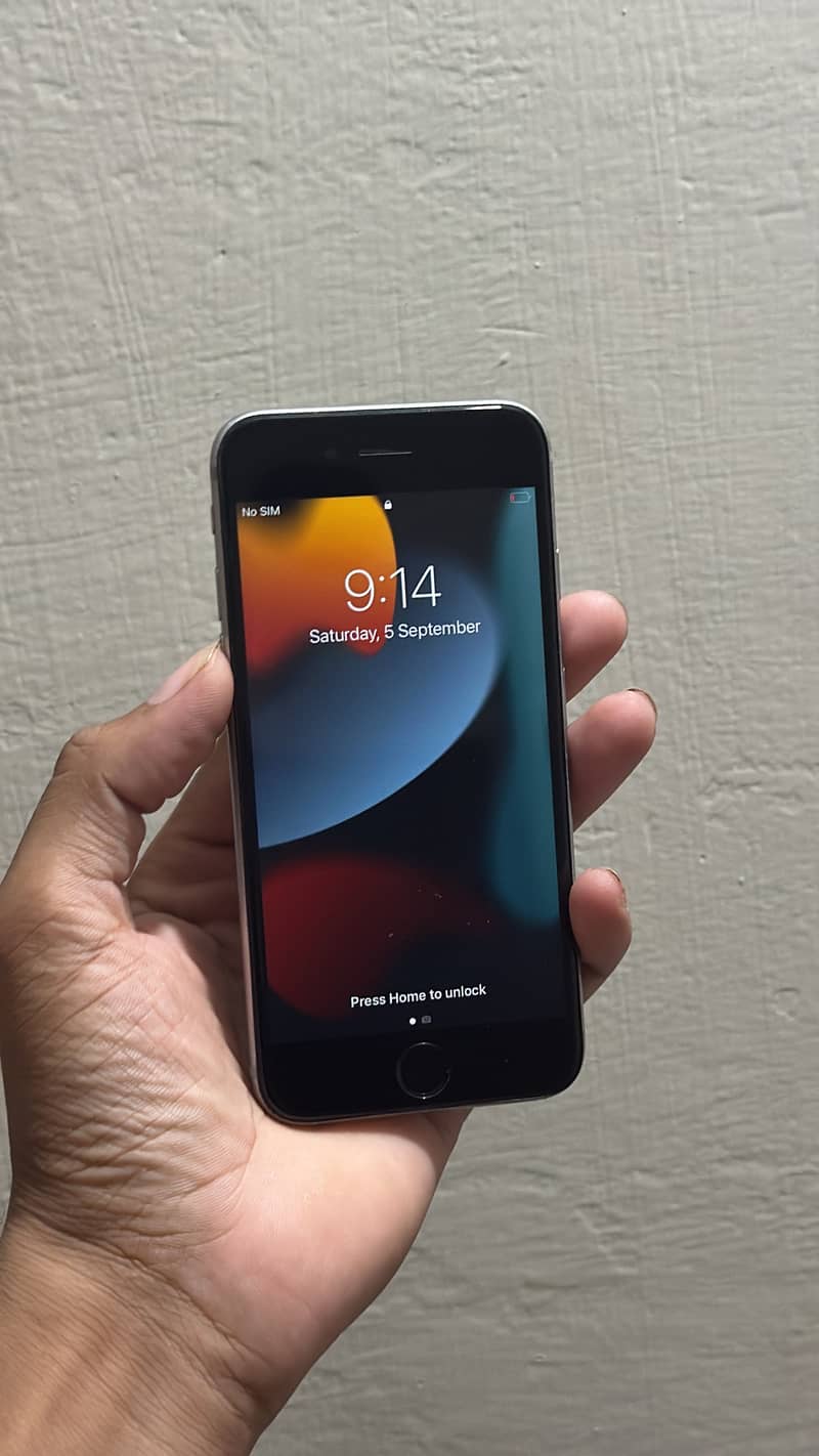 Apple iPhone 6S 1