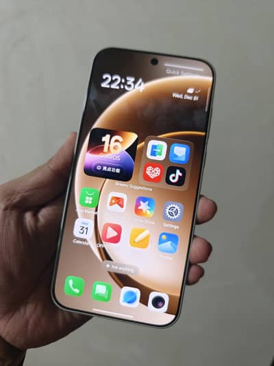 One Plus 15 Sand Storm Color