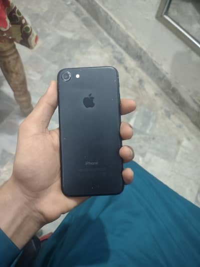 Apple iPhone 7