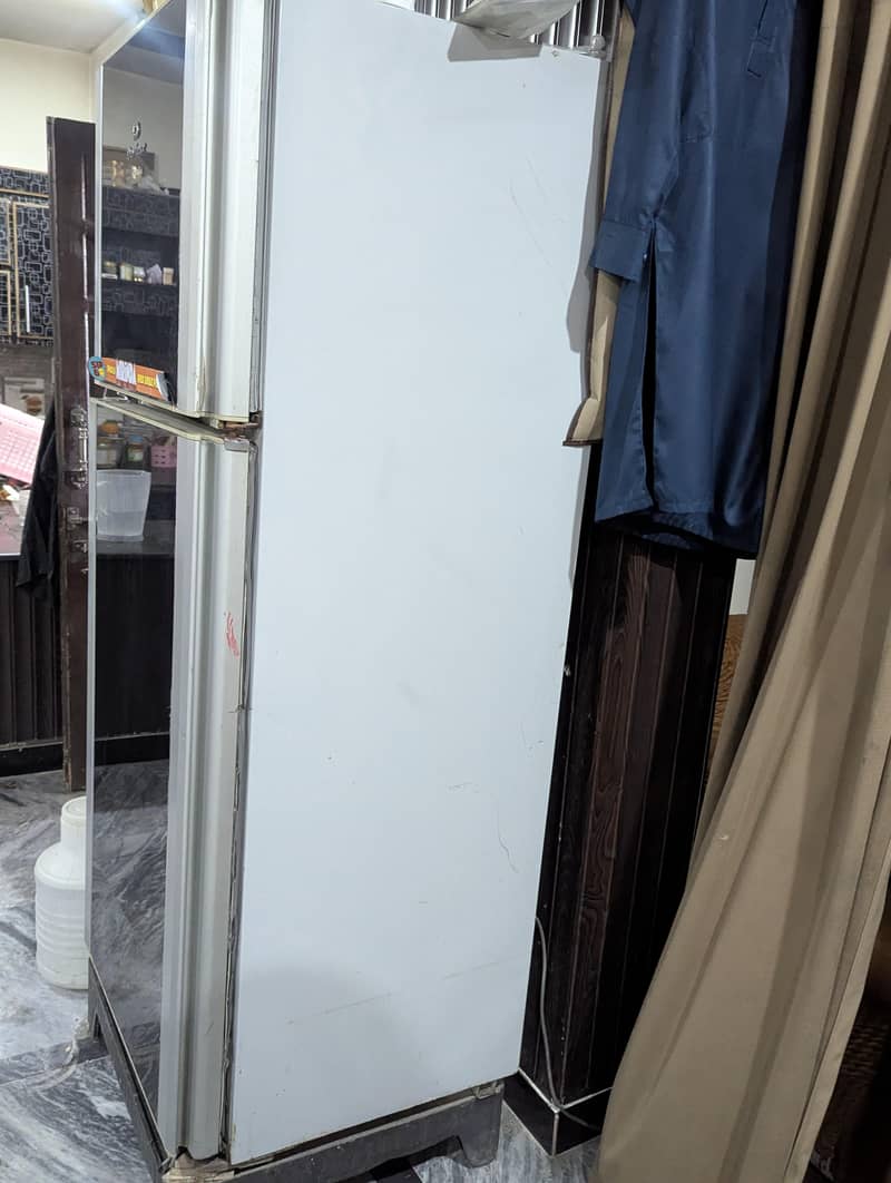 Dawlance Reflection refrigerator 1