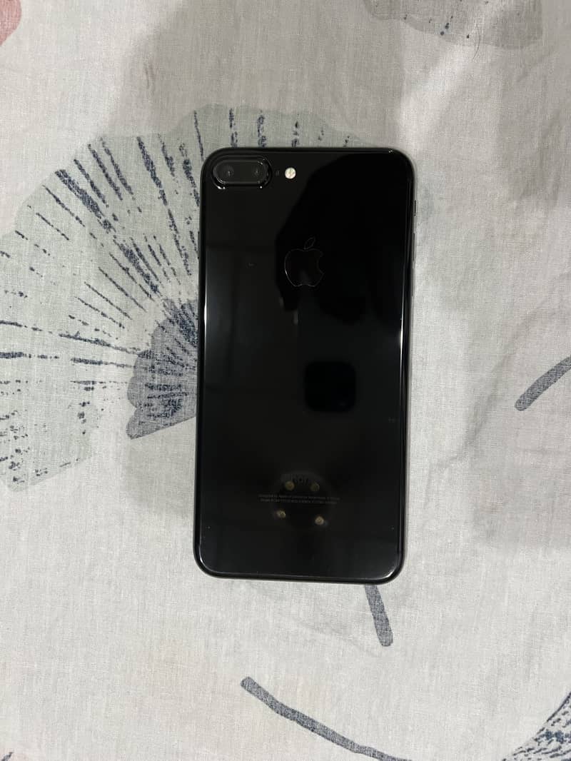 Apple iPhone 7 Plus 0