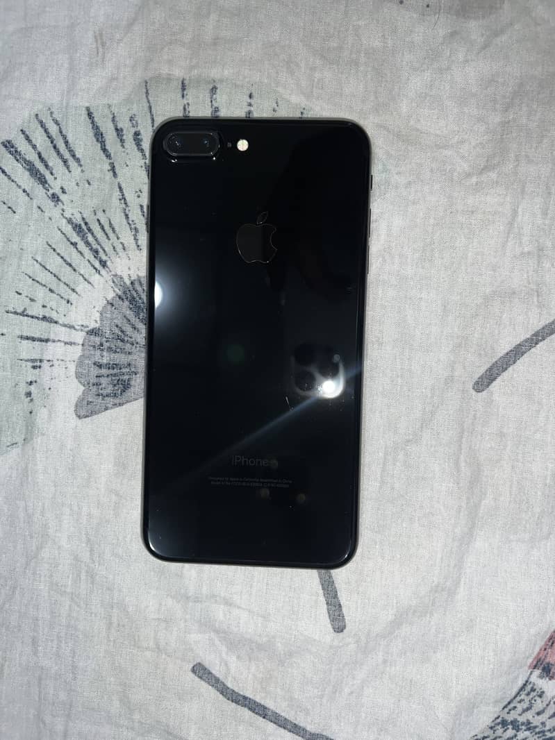 Apple iPhone 7 Plus 4