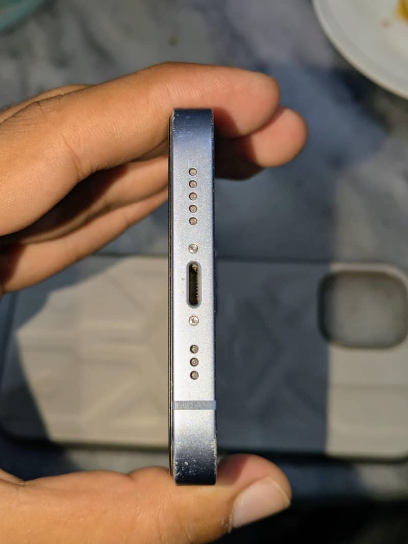 Apple iPhone 14 2