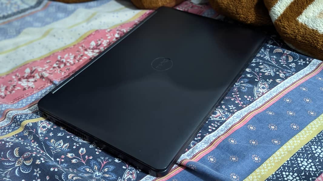 Dell latitude E5540 1