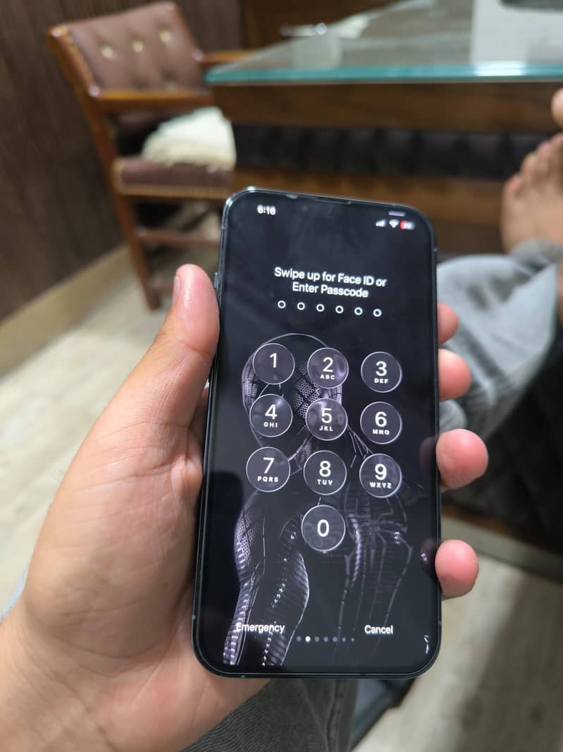 Apple iPhone 13 Pro 4