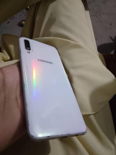 Samsung Mobile A70 6 128 hai