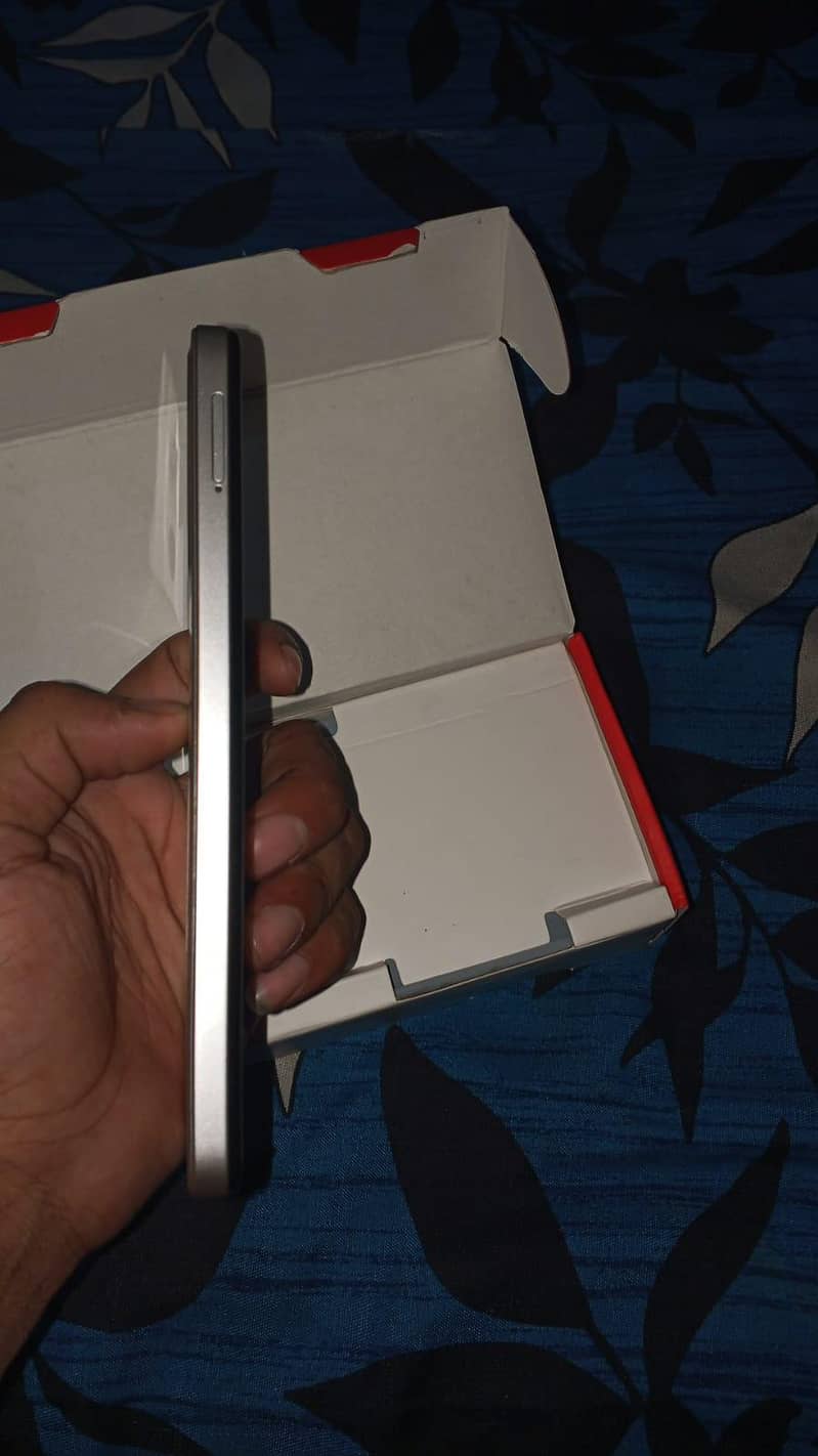 Itel A50C 4