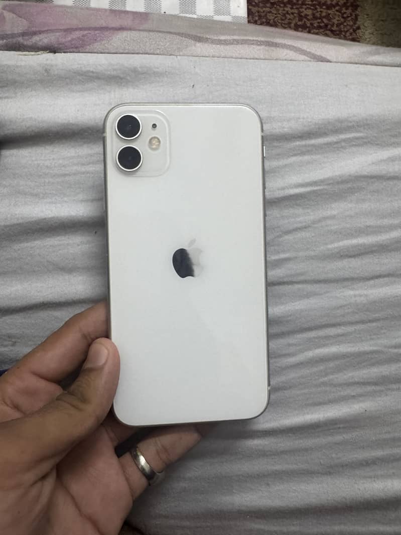 Apple iPhone 11 2