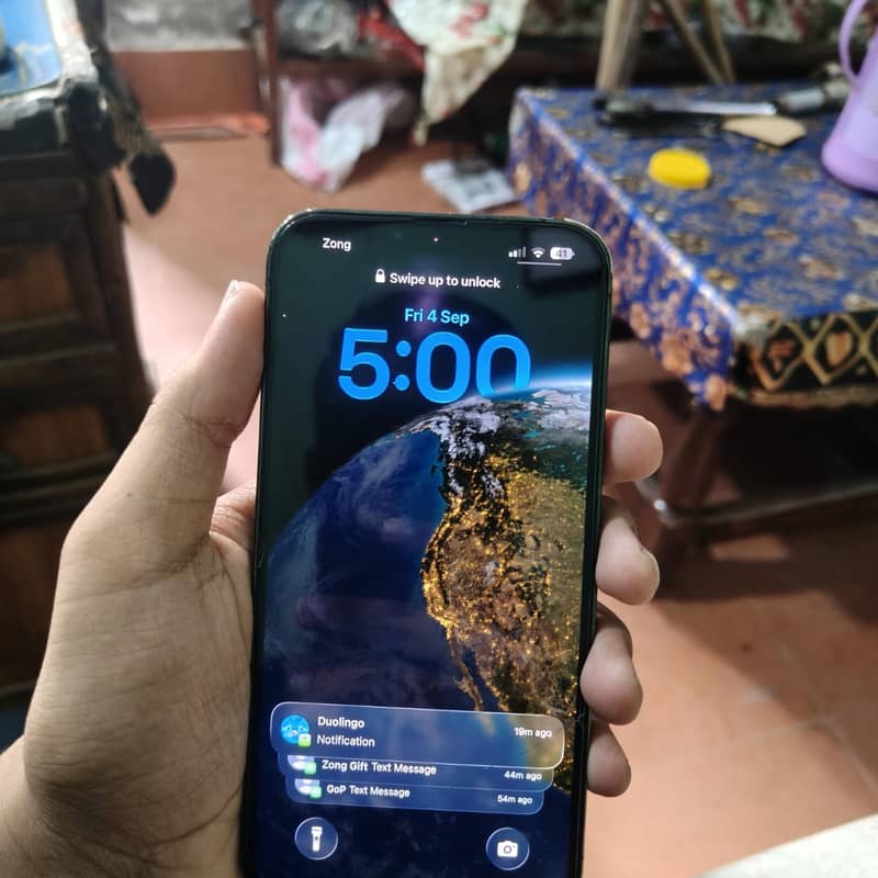 Apple iPhone 13 Pro Max 2