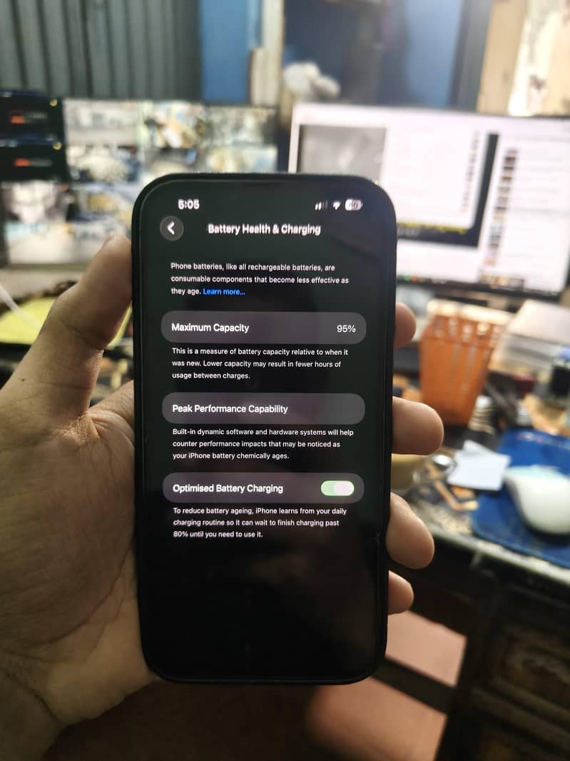 Apple iPhone 13 Pro Max 3
