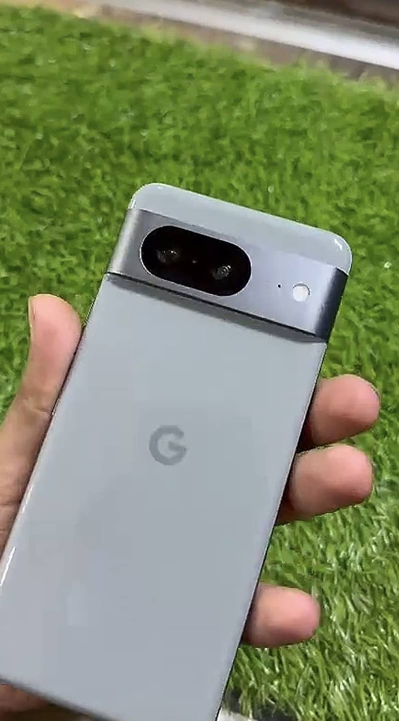 Google Pixel 8 0