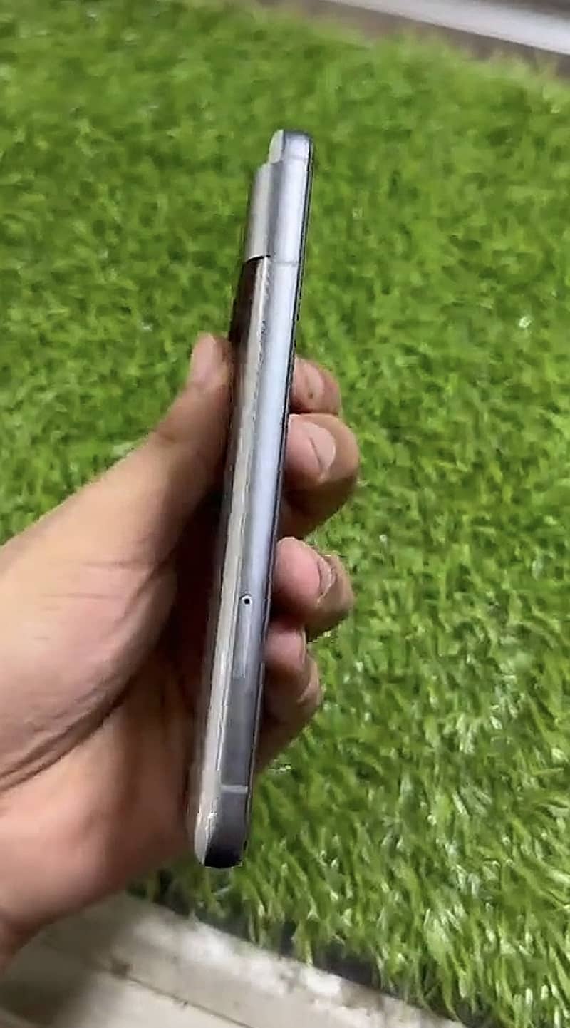 Google Pixel 8 1