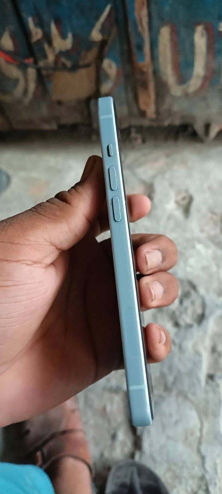 Apple iPhone 15 6