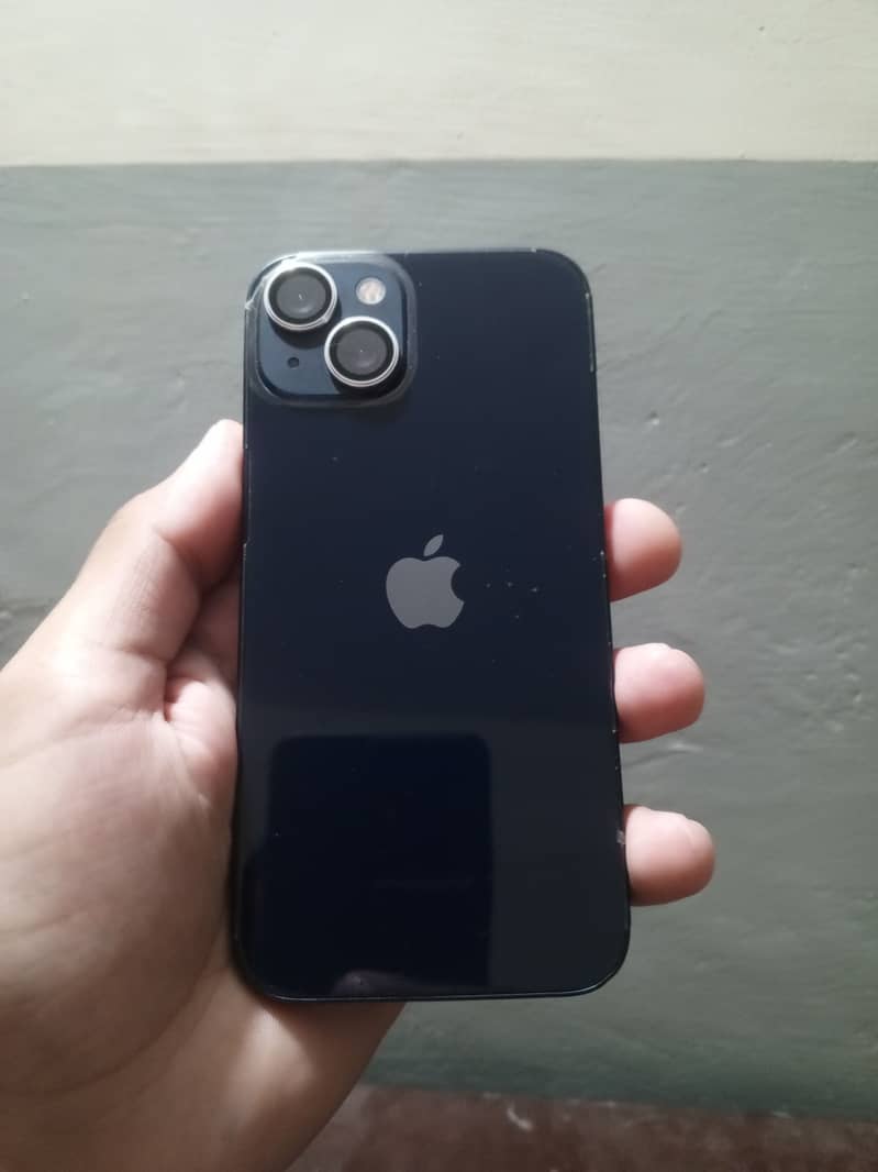 Apple iPhone 13 2