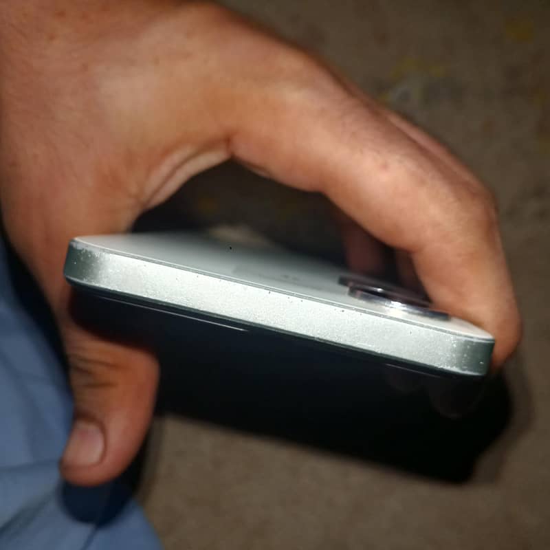 Realme Note 60x 1