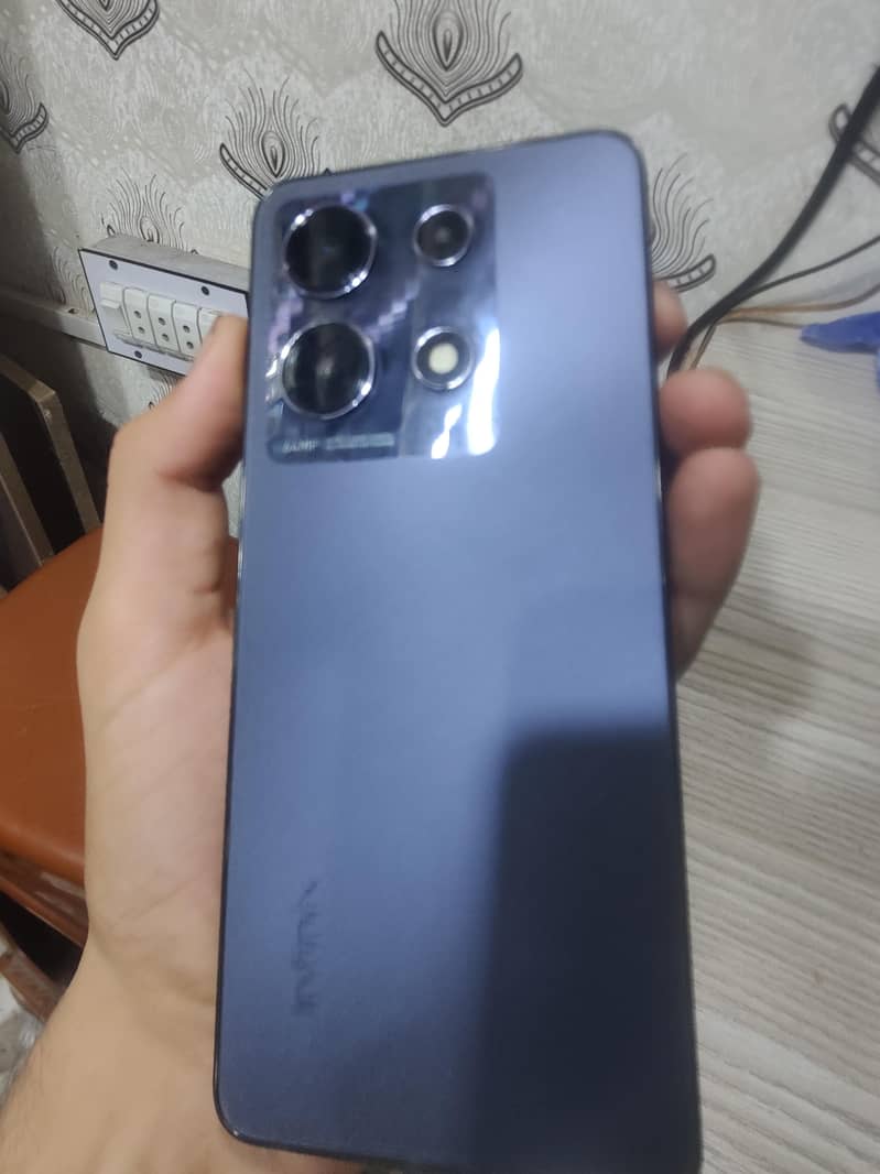 Infinix Note 30 1