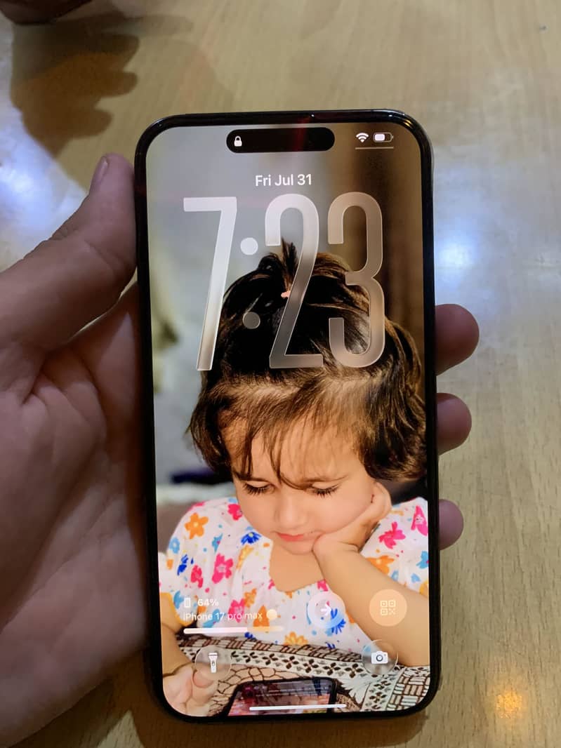 Apple iPhone 15 Pro Max 6