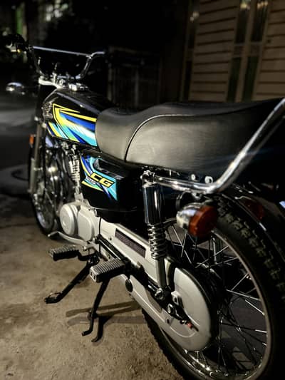 Honda CG-125 2026 Model__Total genuine- 8 Month Used