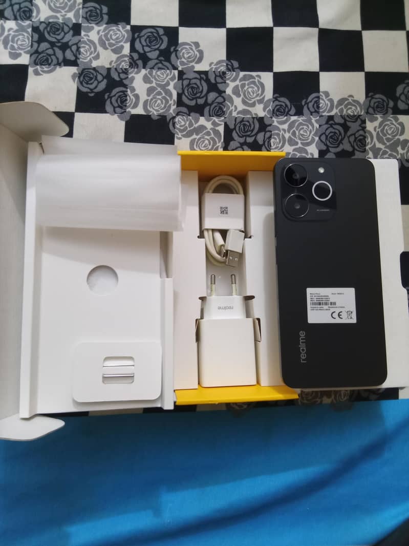 Realme Note 70 Complete Box 1