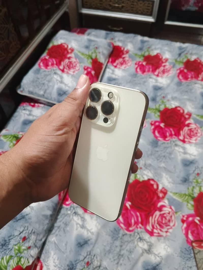 Apple iPhone 14 Pro 7