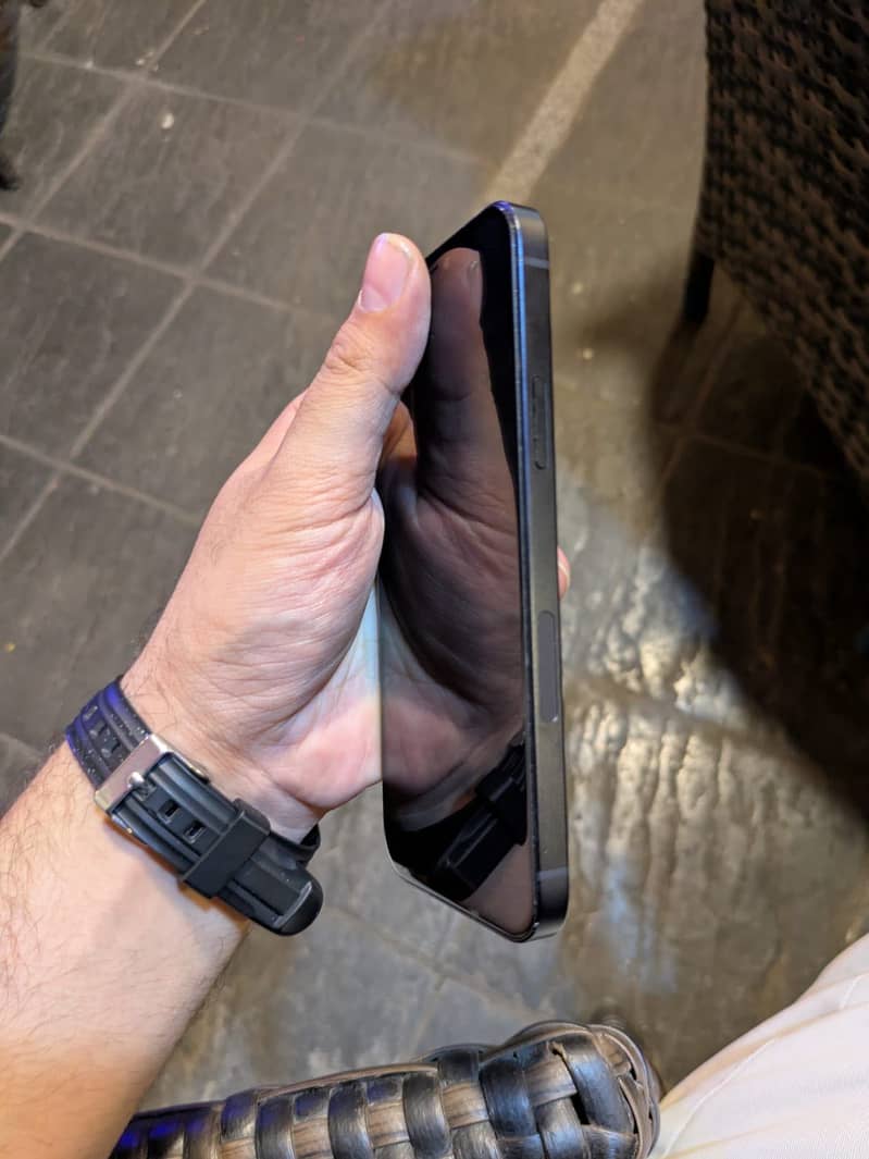 iPhone 12 (JV) 5