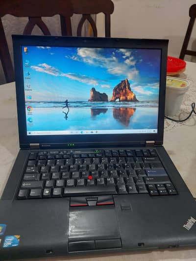 Lenovo Intel core i5 8gb Ram 160gb hard 14 inch size