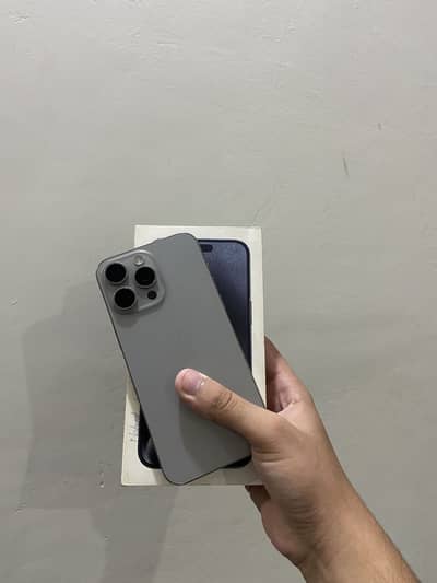 Apple iPhone 15 Pro Max