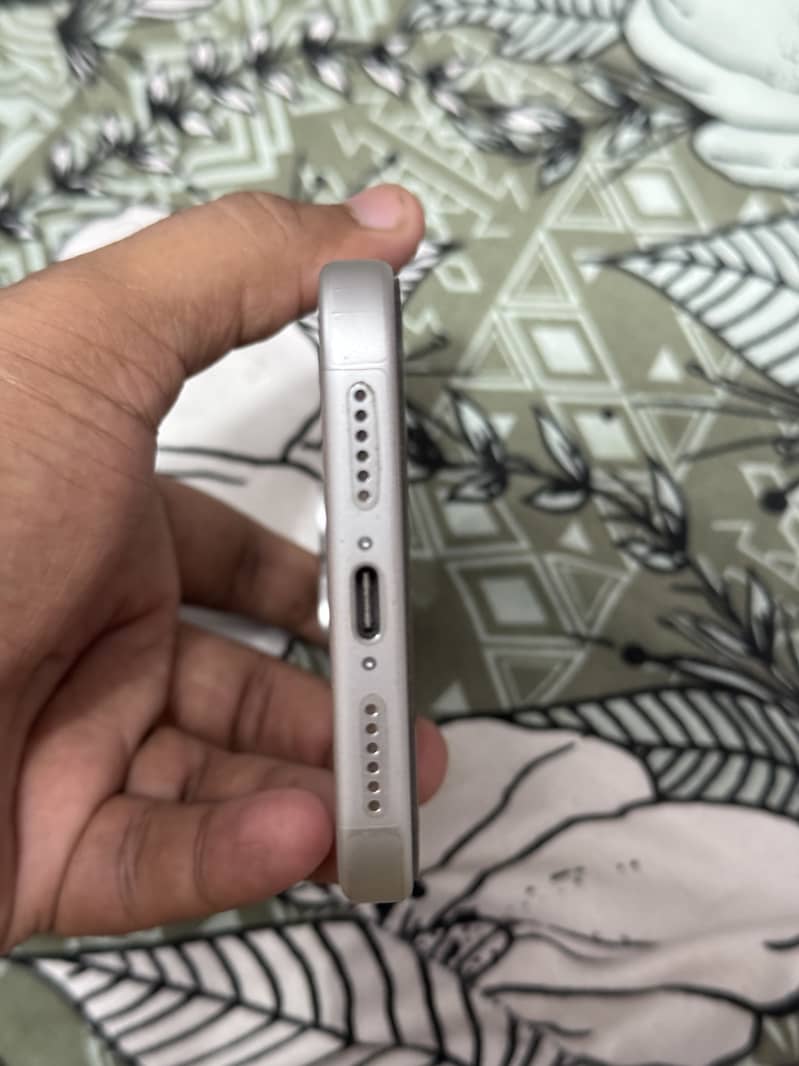 Apple iPhone 17 Pro Max 1