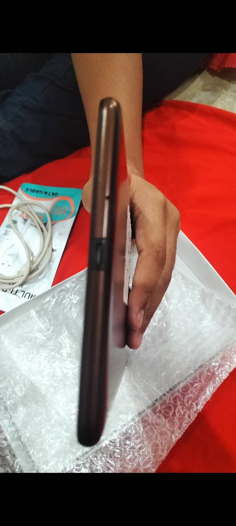Qua Tab 3