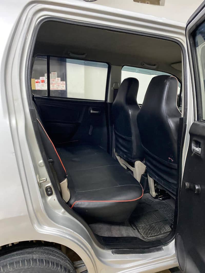 Suzuki Wagon R 2018 14