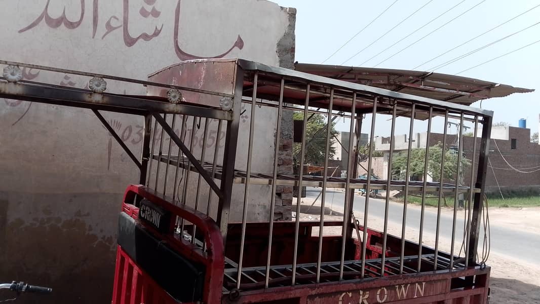 رکشہ کی مضبوط لوہے کی چھت اور اسٹیل کے ریکس برائے فروخت rickshaw roof 4
