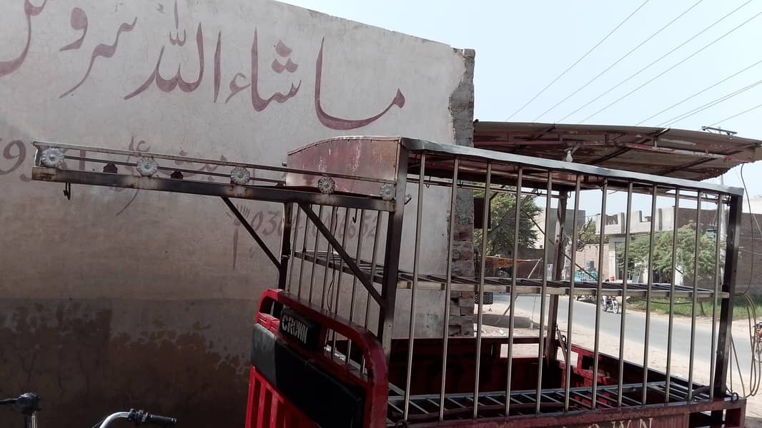 رکشہ کی مضبوط لوہے کی چھت اور اسٹیل کے ریکس برائے فروخت rickshaw roof 5