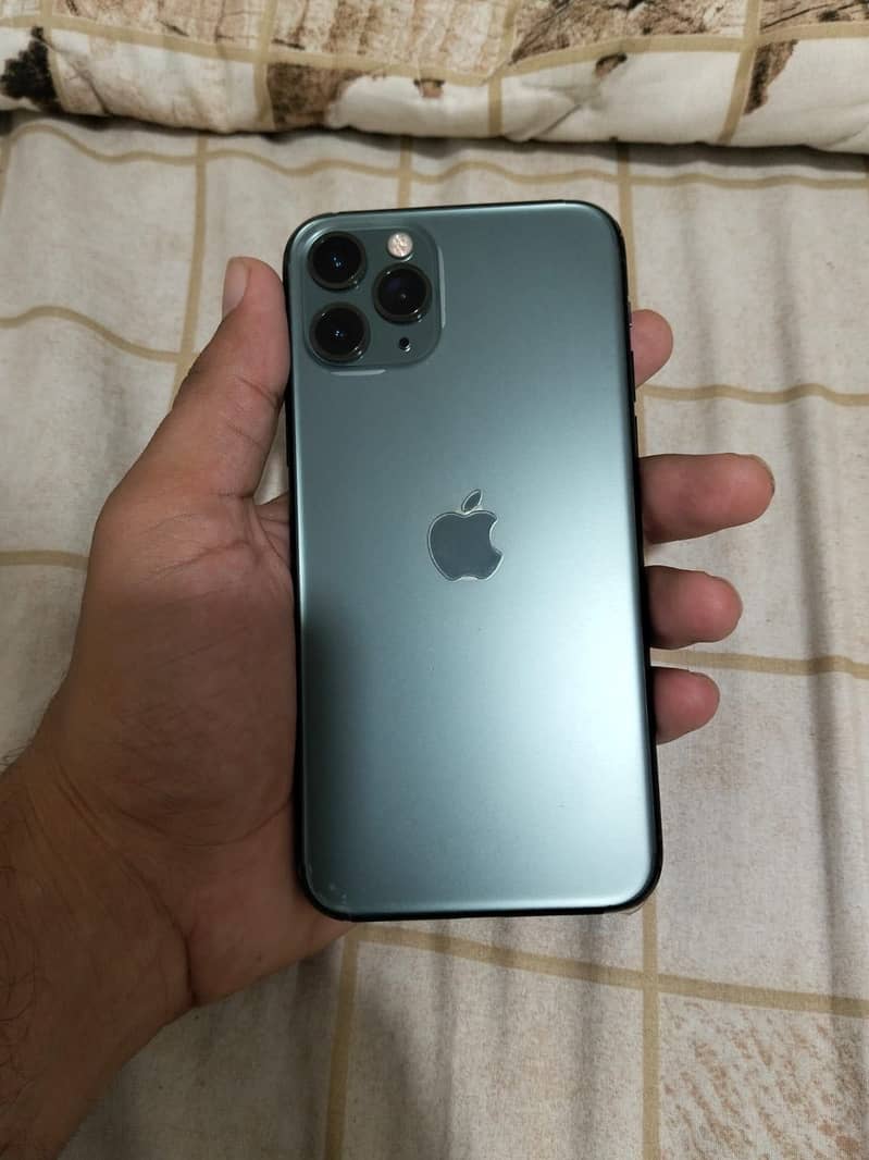Apple iPhone 11 pro 0