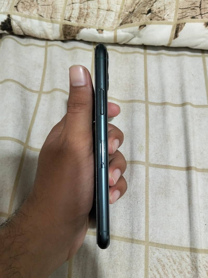 Apple iPhone 11 pro 3