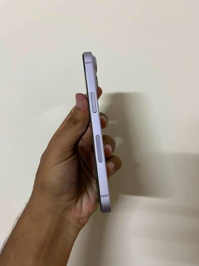 Apple iPhone 14