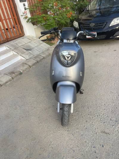 Metro M6 EV