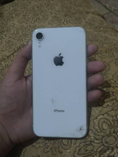 Apple iPhone XR