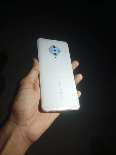 Vivo Y51 | 4/128 | 48mp camera | snapdragon 665