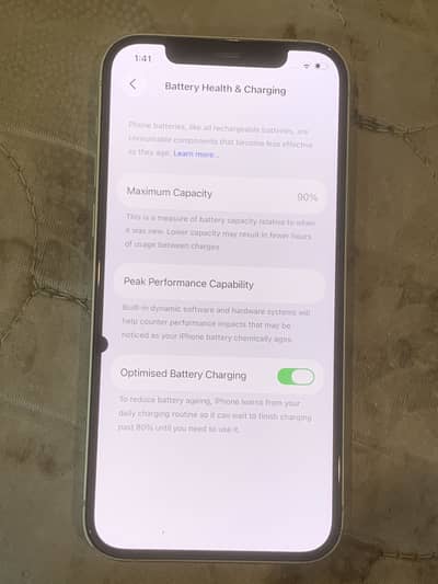 Apple iPhone 12