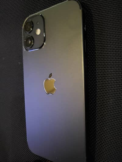 Apple iPhone 12 mini